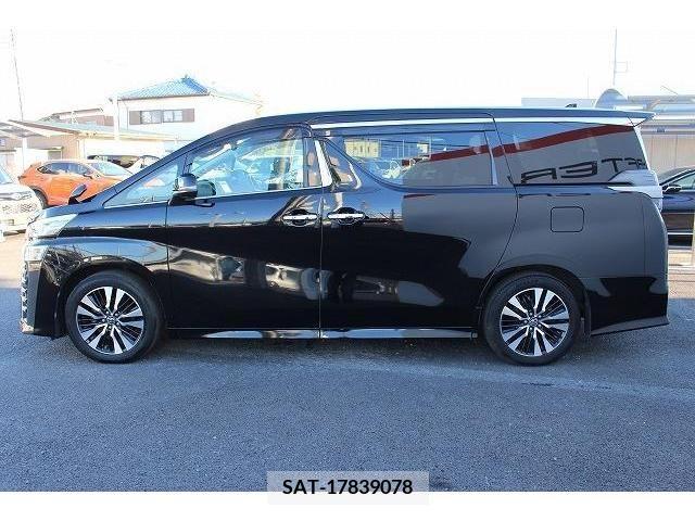 Toyota VELLFIRE 2018-03 206701-10