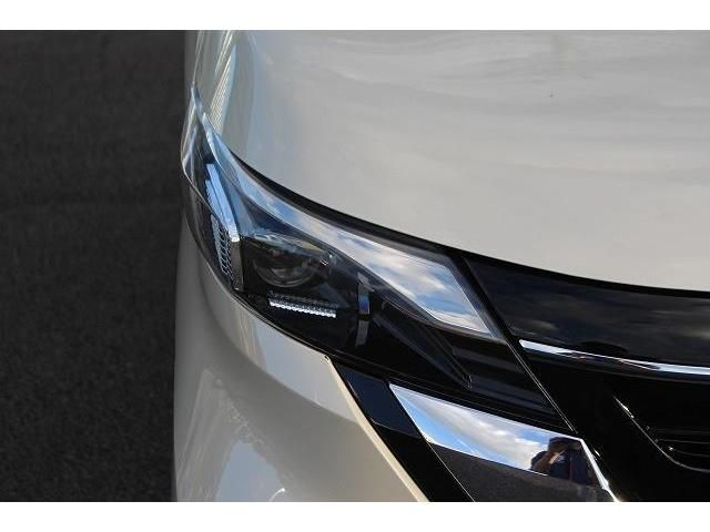 Nissan ROOX 2020-09 27527-10