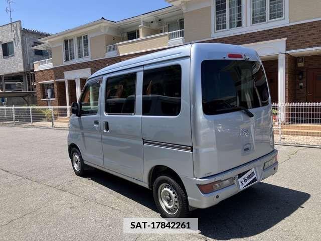 Daihatsu HIJET CARGO 2018-05 382454-6