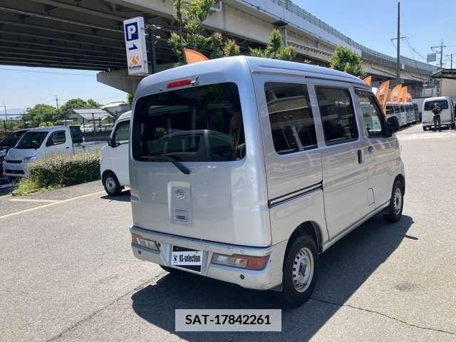 Daihatsu HIJET CARGO 2018-05 382454-4