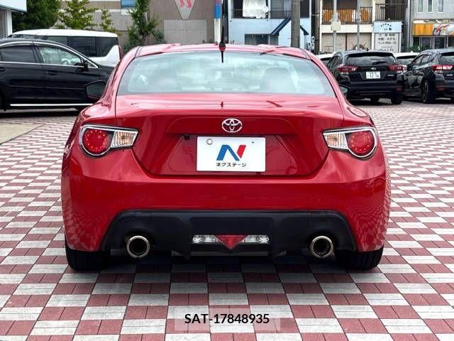 Toyota 86 2013-01 341015-15