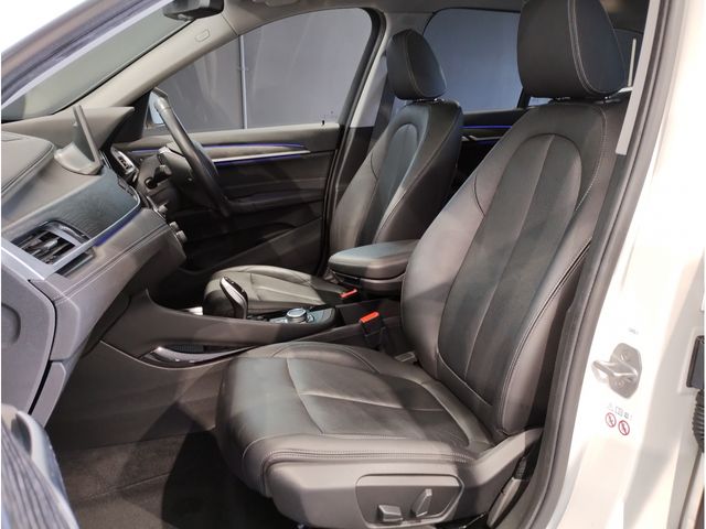 Bmw X1 2020-09 15945-11