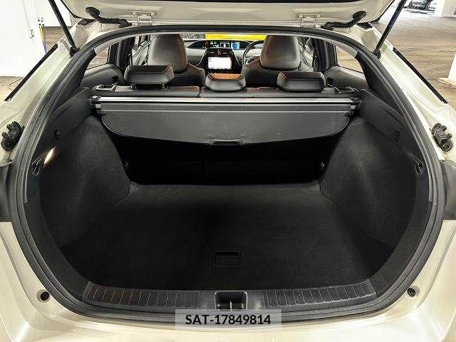 Toyota PRIUS 2017-06 282024-12