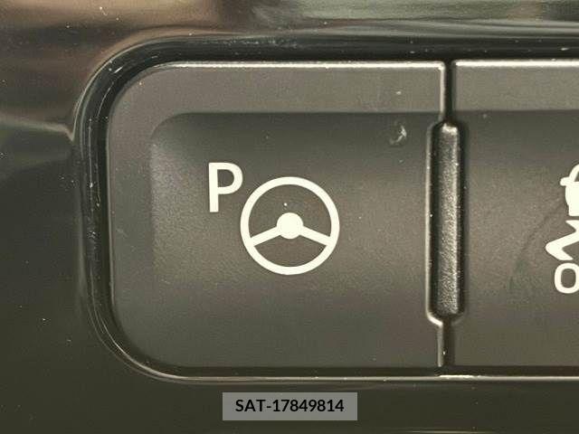 Toyota PRIUS 2017-06 282024-9