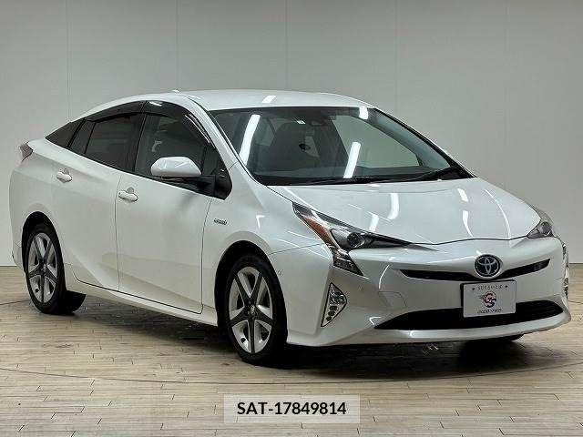Toyota PRIUS 2017-06 282024-13