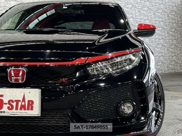 Honda CIVIC 2018-05 372597-9