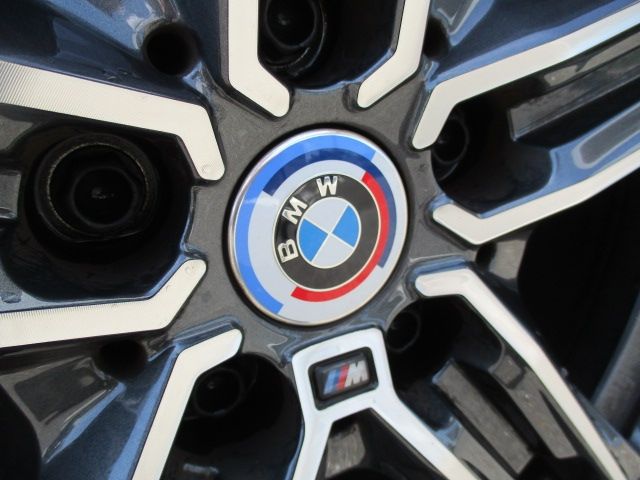 Bmw 1 SERIES 2022-08 2310-15