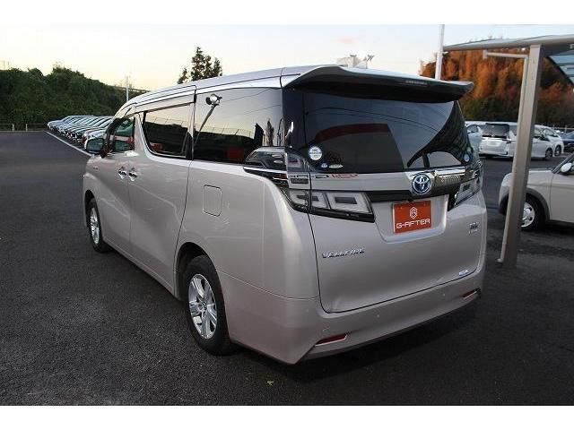 Toyota VELLFIRE 2018-06 186056-8