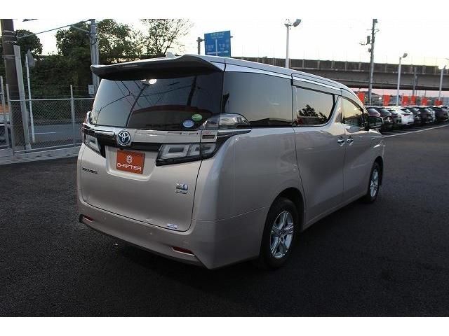Toyota VELLFIRE 2018-06 186056-7