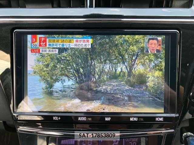Toyota PRIUS ALPHA 2020-05 366738-2