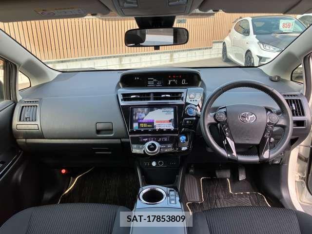 Toyota PRIUS ALPHA 2020-05 366738-1