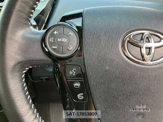 Toyota PRIUS ALPHA 2020-05 366738-12