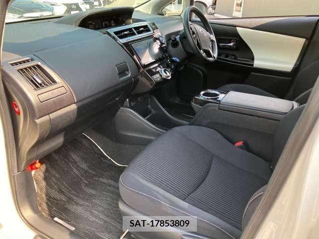 Toyota PRIUS ALPHA 2020-05 366738-19