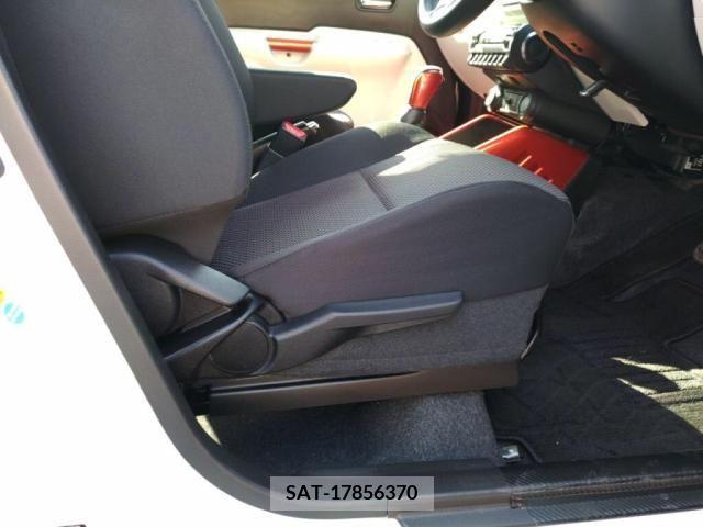 Suzuki IGNIS 2016-03 302657-24
