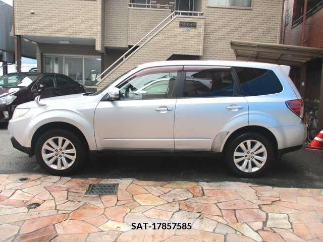Subaru FORESTER 2011-01 270145-8