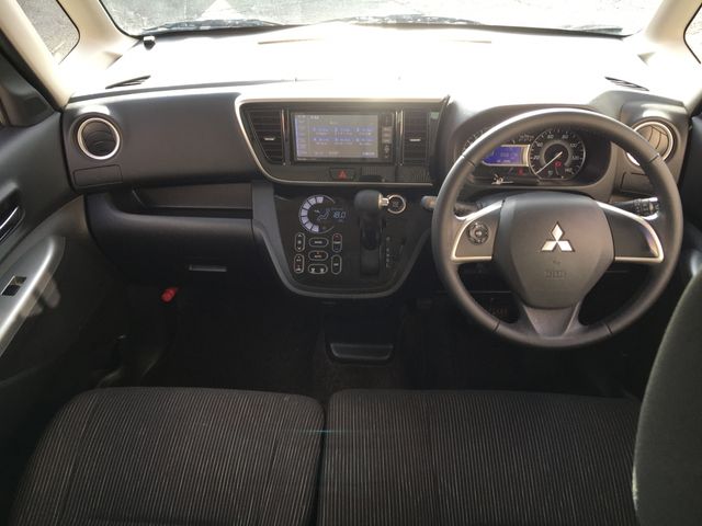 Mitsubishi EK SPACE 2015-12 20042-5