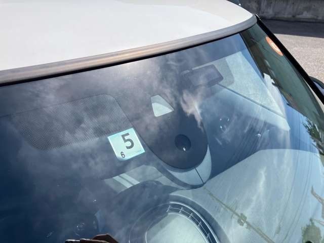 Bmw MINI 2021-05 12200-9