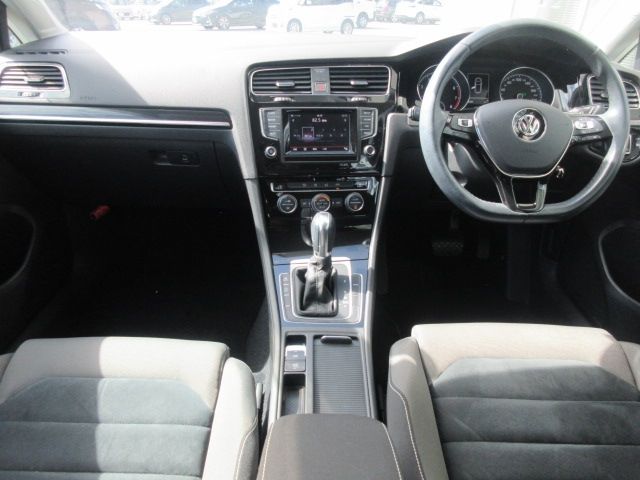 VolksWagen GOLF 2013-12 12992-6