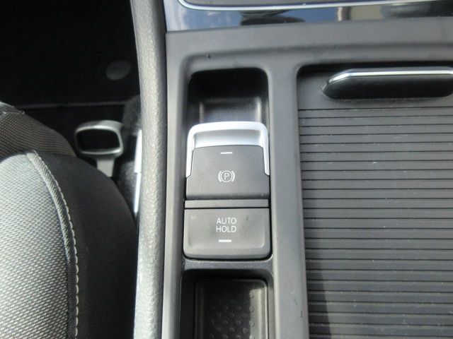VolksWagen GOLF 2013-12 12992-17