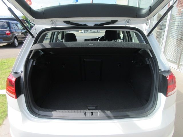 VolksWagen GOLF 2013-12 12992-7