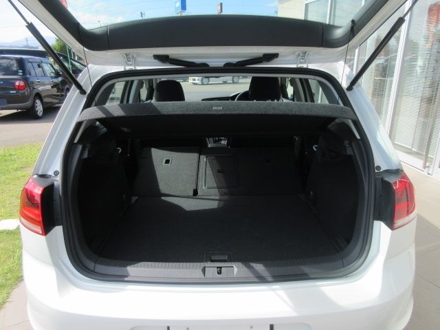 VolksWagen GOLF 2013-12 12992-8