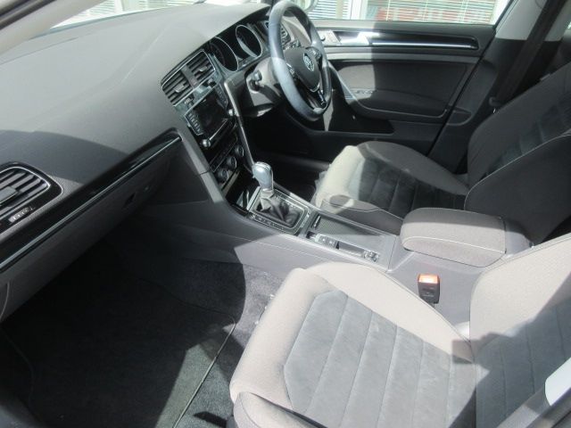 VolksWagen GOLF 2013-12 12992-4