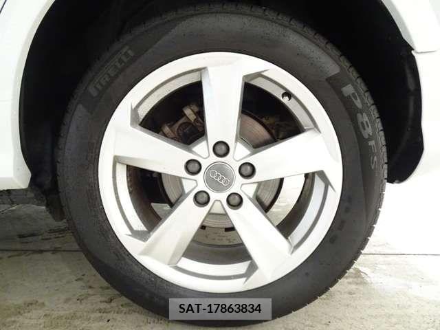 Audi Q2 2019-04 331573-8