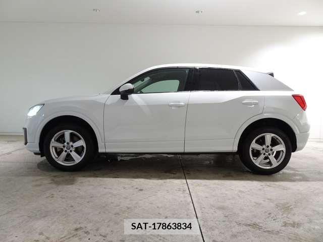 Audi Q2 2019-04 331573-6