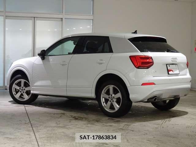 Audi Q2 2019-04 331573-5