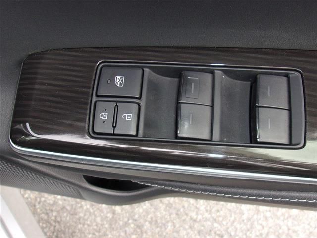 Toyota CROWN SEDAN 2020-01 2740-23