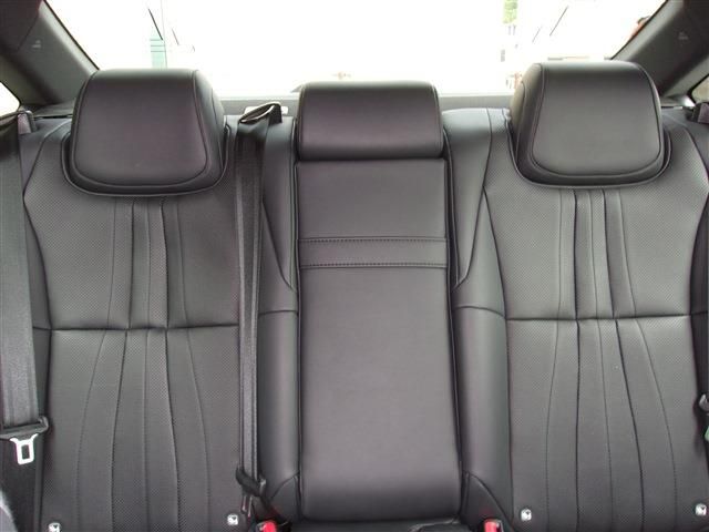 Toyota CROWN SEDAN 2020-01 2740-26