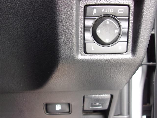 Toyota CROWN SEDAN 2020-01 2740-21