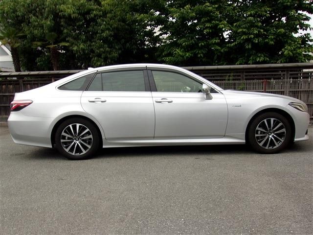 Toyota CROWN SEDAN 2020-01 2740-4