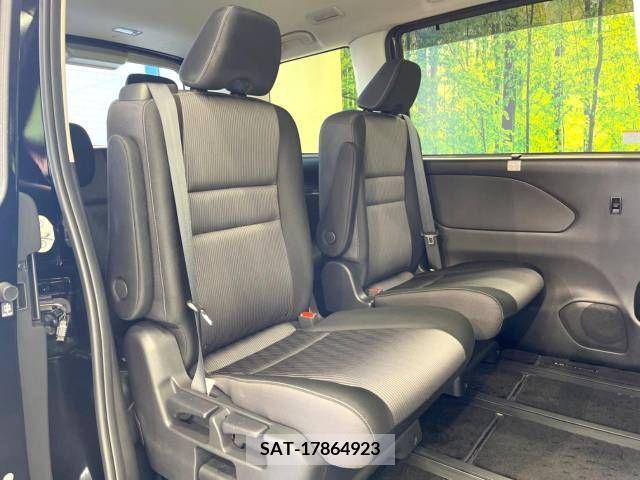 Nissan SERENA 2021-06 208403-9