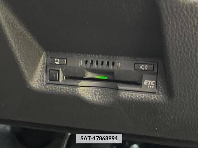 Toyota YARIS 2023-06 371450-7