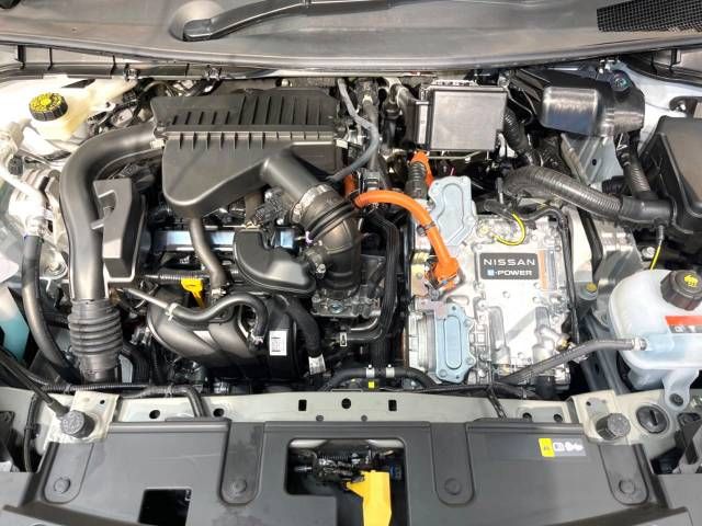 Nissan AURA 2023-06 187266-19