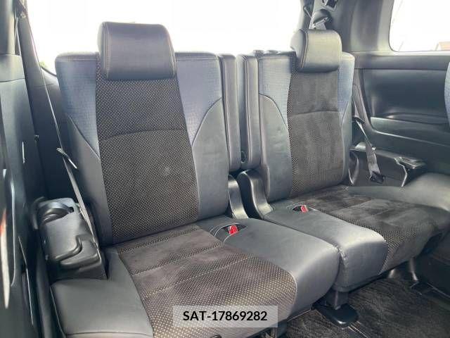 Toyota VELLFIRE 2017-04 344565-10