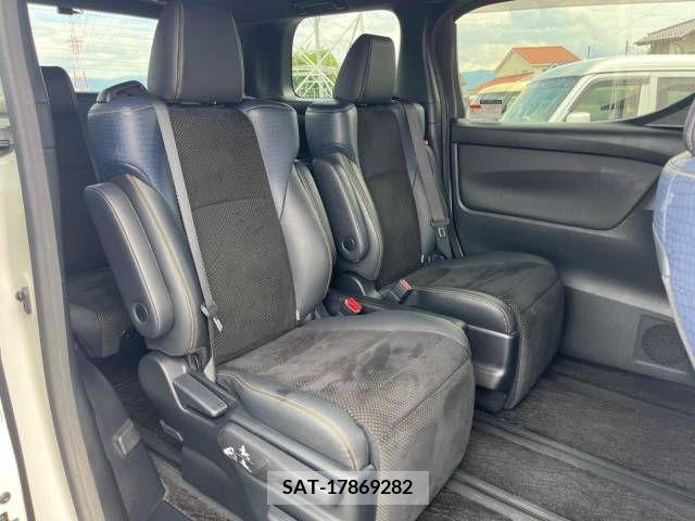 Toyota VELLFIRE 2017-04 344565-9