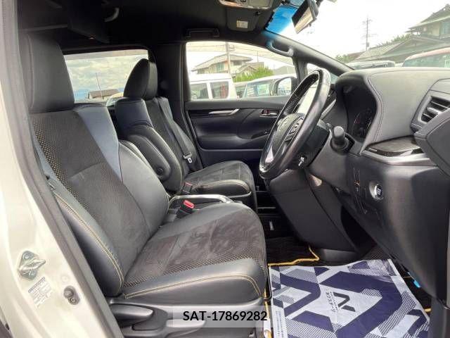 Toyota VELLFIRE 2017-04 344565-8