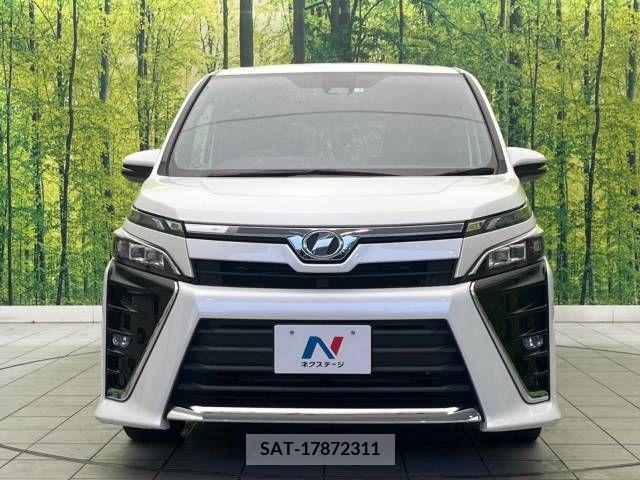Toyota VOXY 2017-07 288918-14