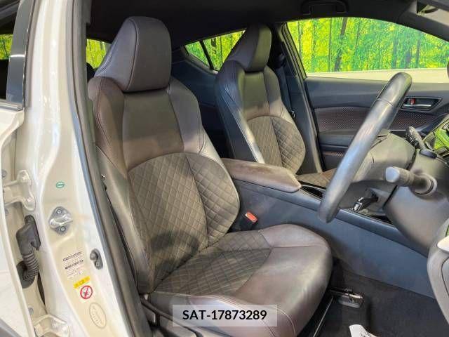 Toyota C-HR 2017-10 208770-8