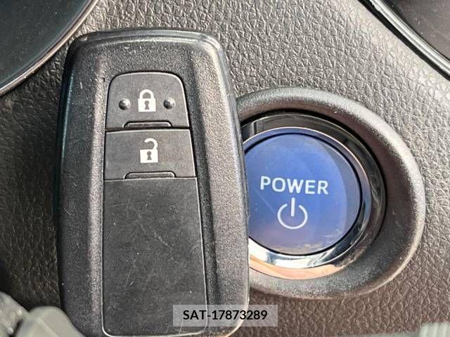 Toyota C-HR 2017-10 208770-7