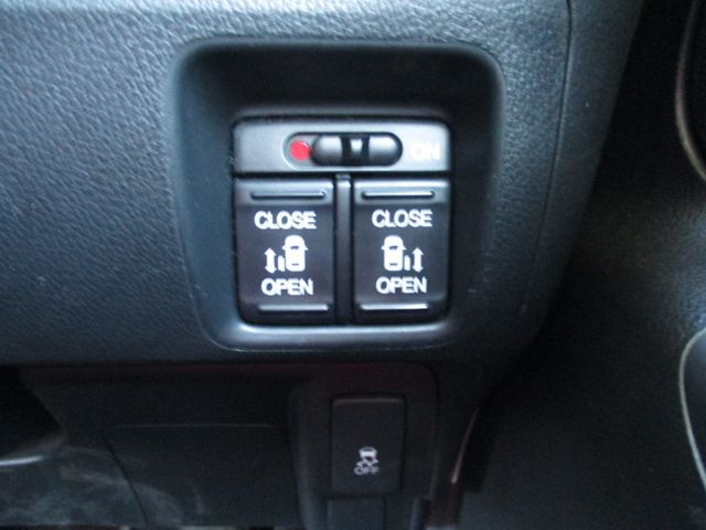 Honda N BOX 2013-05 196705-19