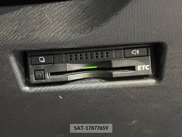 Toyota AQUA 2015-08 253285-5