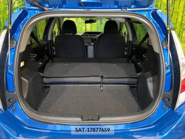 Toyota AQUA 2015-08 253285-10