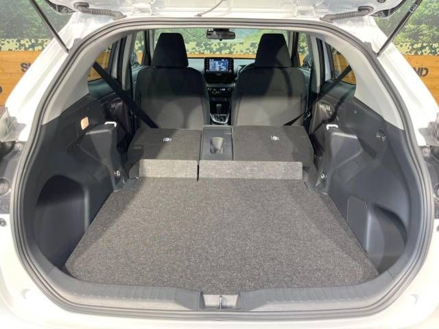 Toyota YARIS CROSS 2023-06 10942-10