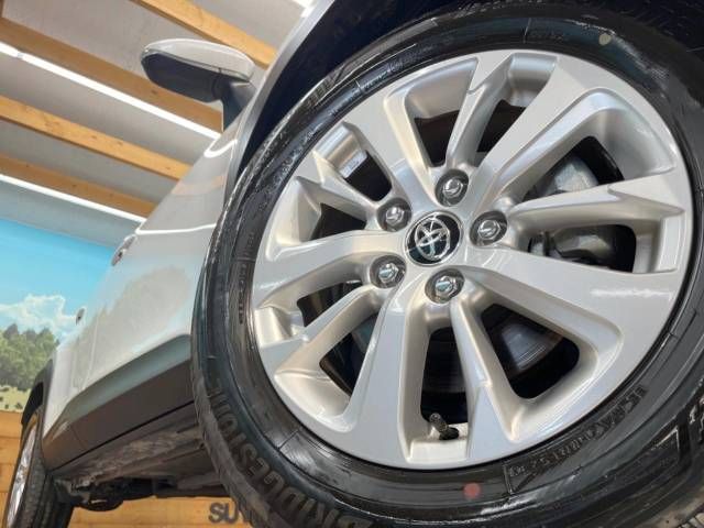 Toyota YARIS CROSS 2023-06 10942-13