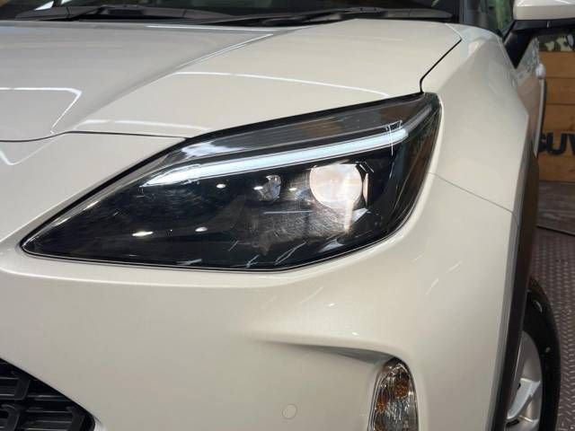 Toyota YARIS CROSS 2023-06 10942-12