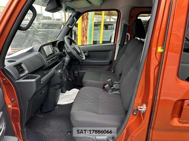 Daihatsu ATRAI 2023-03 211754-4