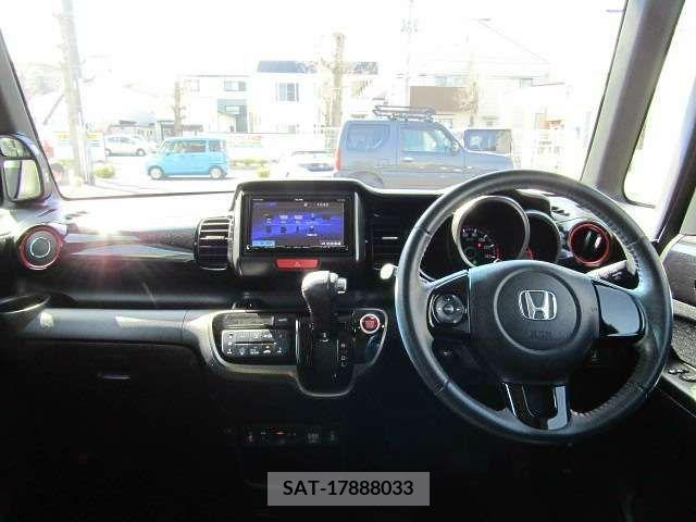 Honda N BOX CUSTOM 2016-11 236238-12